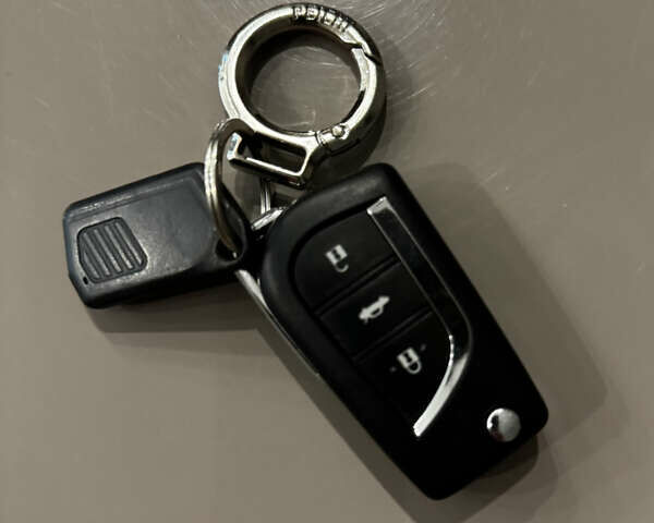 Чорний Тойота Камрі, об'ємом двигуна 2.49 л та пробігом 78 тис. км за 23900 $, фото 40 на Automoto.ua