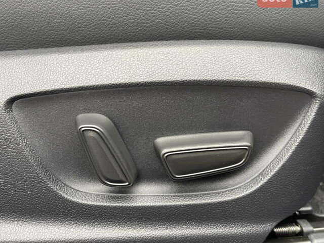 Черный Тойота Камри, объемом двигателя 2.5 л и пробегом 52 тыс. км за 27800 $, фото 32 на Automoto.ua