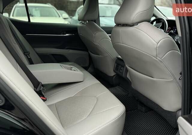 Черный Тойота Камри, объемом двигателя 3.46 л и пробегом 60 тыс. км за 38000 $, фото 19 на Automoto.ua