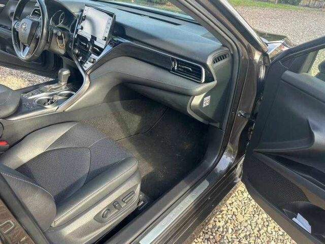 Черный Тойота Камри, объемом двигателя 0 л и пробегом 118 тыс. км за 16600 $, фото 11 на Automoto.ua