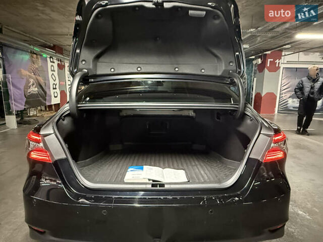 Черный Тойота Камри, объемом двигателя 2.49 л и пробегом 107 тыс. км за 34300 $, фото 9 на Automoto.ua