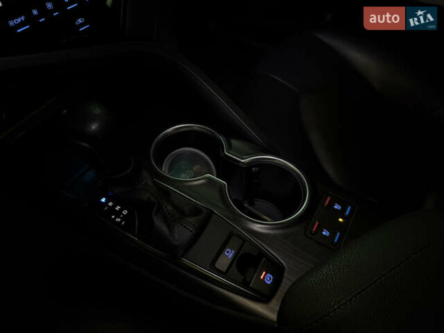 Черный Тойота Камри, объемом двигателя 2.49 л и пробегом 168 тыс. км за 25999 $, фото 8 на Automoto.ua