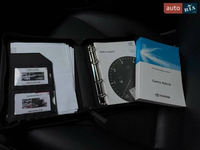 Черный Тойота Камри, объемом двигателя 2.49 л и пробегом 48 тыс. км за 33000 $, фото 72 на Automoto.ua