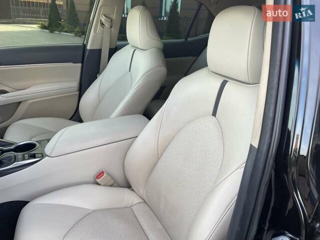 Черный Тойота Камри, объемом двигателя 2.5 л и пробегом 60 тыс. км за 30850 $, фото 35 на Automoto.ua