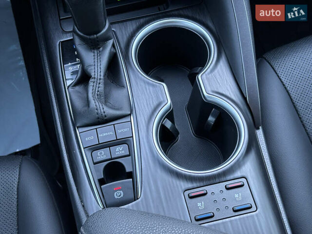 Черный Тойота Камри, объемом двигателя 2.49 л и пробегом 131 тыс. км за 32000 $, фото 32 на Automoto.ua