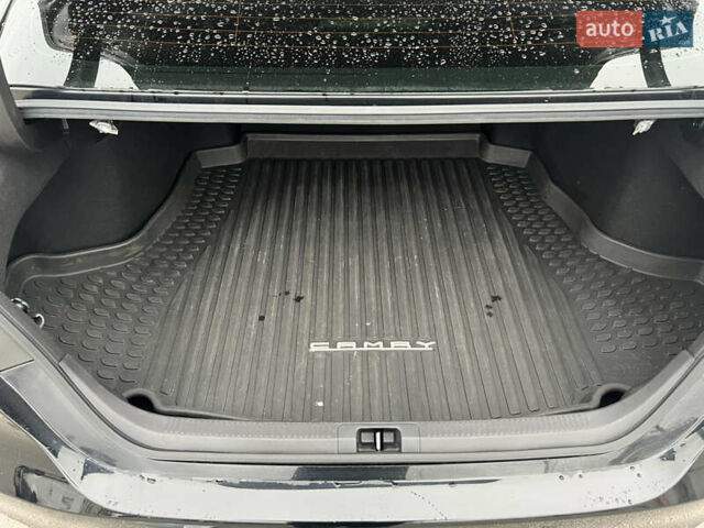 Черный Тойота Камри, объемом двигателя 2.49 л и пробегом 195 тыс. км за 27900 $, фото 19 на Automoto.ua