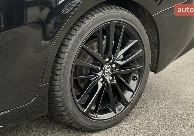 Черный Тойота Камри, объемом двигателя 3.46 л и пробегом 60 тыс. км за 38000 $, фото 9 на Automoto.ua