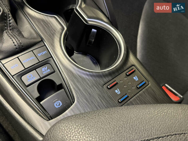 Черный Тойота Камри, объемом двигателя 2.49 л и пробегом 107 тыс. км за 34300 $, фото 46 на Automoto.ua