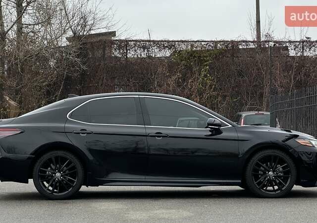 Черный Тойота Камри, объемом двигателя 3.46 л и пробегом 60 тыс. км за 38000 $, фото 8 на Automoto.ua