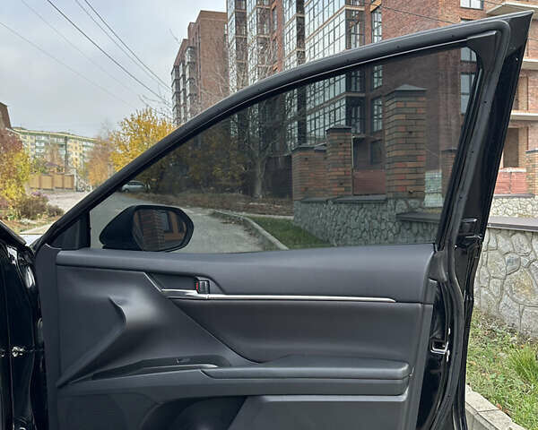 Черный Тойота Камри, объемом двигателя 2.5 л и пробегом 6 тыс. км за 30000 $, фото 22 на Automoto.ua