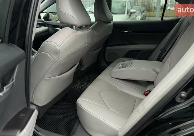 Черный Тойота Камри, объемом двигателя 3.46 л и пробегом 60 тыс. км за 38000 $, фото 18 на Automoto.ua