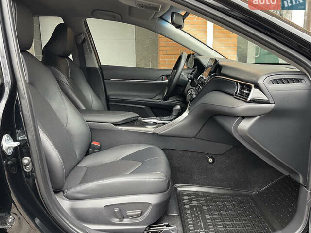 Черный Тойота Камри, объемом двигателя 2.5 л и пробегом 52 тыс. км за 27800 $, фото 31 на Automoto.ua