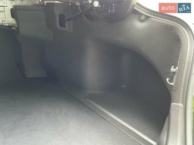 Черный Тойота Камри, объемом двигателя 2.5 л и пробегом 60 тыс. км за 30850 $, фото 47 на Automoto.ua