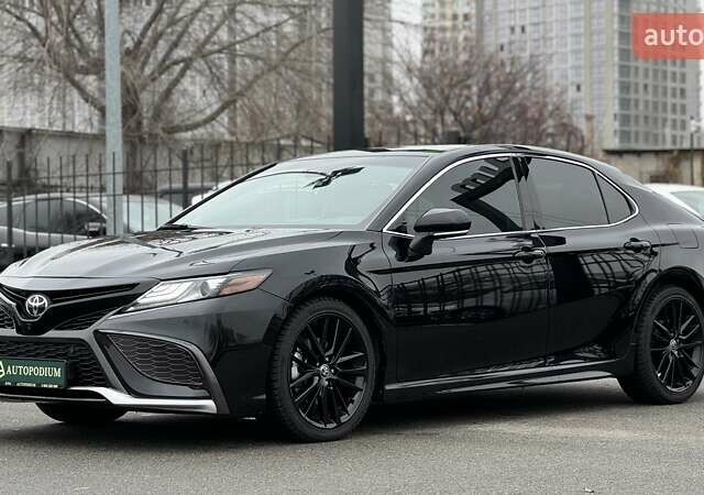 Черный Тойота Камри, объемом двигателя 3.46 л и пробегом 60 тыс. км за 38000 $, фото 3 на Automoto.ua