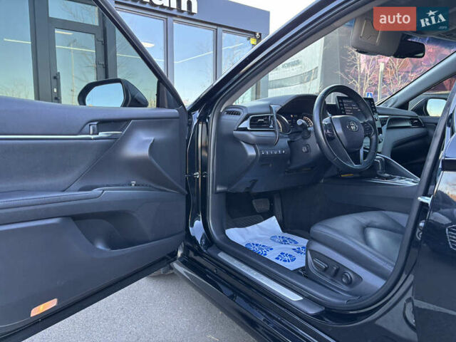 Черный Тойота Камри, объемом двигателя 2.49 л и пробегом 131 тыс. км за 32000 $, фото 16 на Automoto.ua