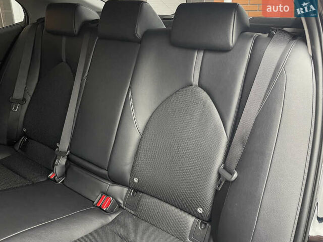 Черный Тойота Камри, объемом двигателя 2.5 л и пробегом 52 тыс. км за 27800 $, фото 29 на Automoto.ua