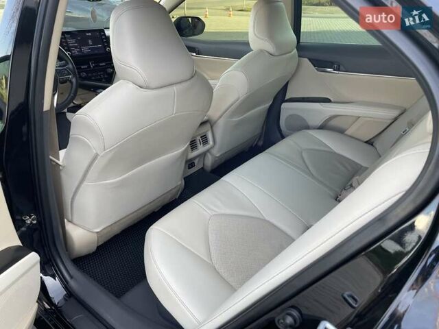 Черный Тойота Камри, объемом двигателя 2.5 л и пробегом 60 тыс. км за 30850 $, фото 41 на Automoto.ua