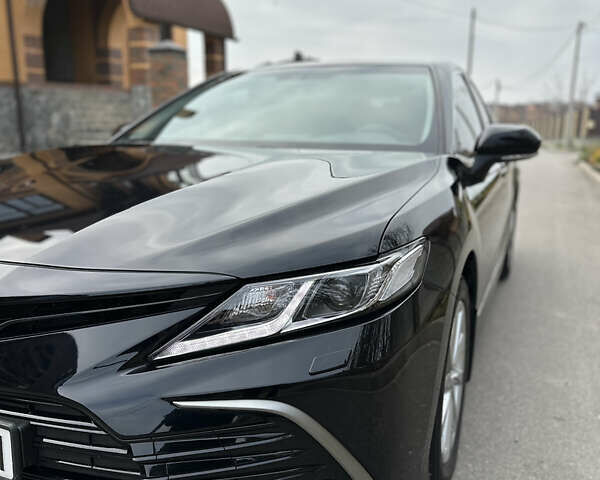 Черный Тойота Камри, объемом двигателя 2.5 л и пробегом 6 тыс. км за 30000 $, фото 4 на Automoto.ua