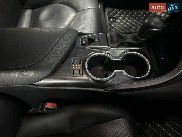 Чорний Тойота Камрі, об'ємом двигуна 2.49 л та пробігом 82 тис. км за 29000 $, фото 17 на Automoto.ua