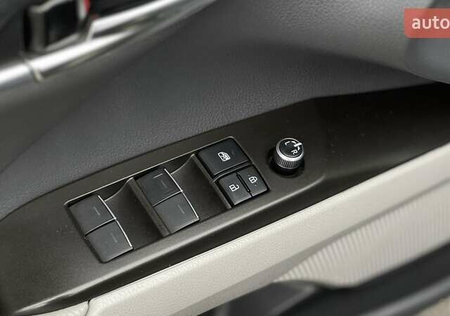 Черный Тойота Камри, объемом двигателя 3.46 л и пробегом 60 тыс. км за 38000 $, фото 14 на Automoto.ua