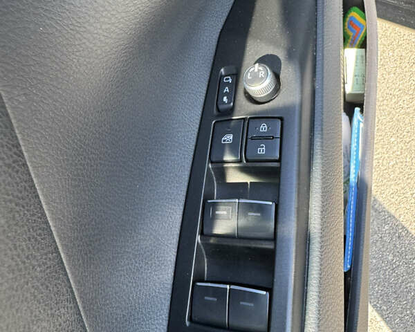 Черный Тойота Камри, объемом двигателя 2.49 л и пробегом 195 тыс. км за 32900 $, фото 18 на Automoto.ua