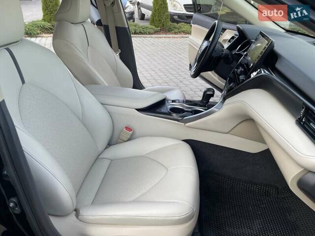 Черный Тойота Камри, объемом двигателя 2.5 л и пробегом 60 тыс. км за 30850 $, фото 58 на Automoto.ua