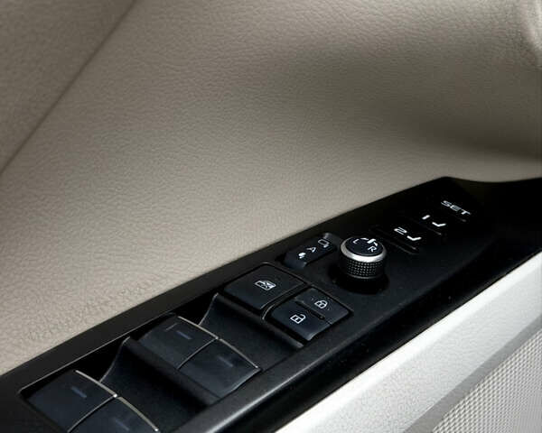 Чорний Тойота Камрі, об'ємом двигуна 2.49 л та пробігом 89 тис. км за 28500 $, фото 27 на Automoto.ua