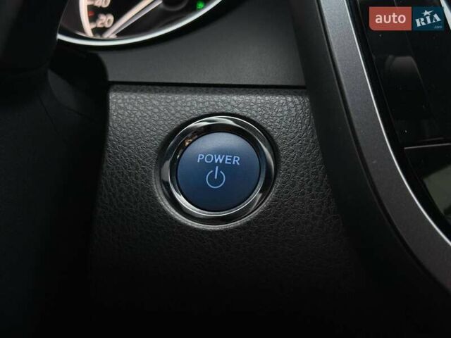 Черный Тойота Камри, объемом двигателя 2.49 л и пробегом 48 тыс. км за 33000 $, фото 74 на Automoto.ua