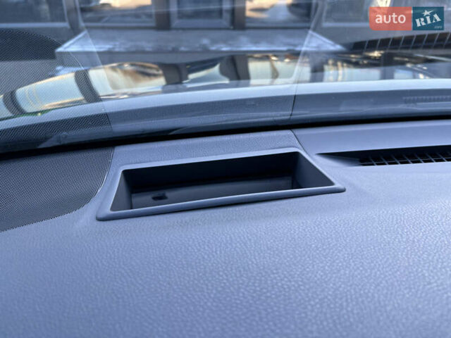 Черный Тойота Камри, объемом двигателя 2.49 л и пробегом 131 тыс. км за 32000 $, фото 35 на Automoto.ua