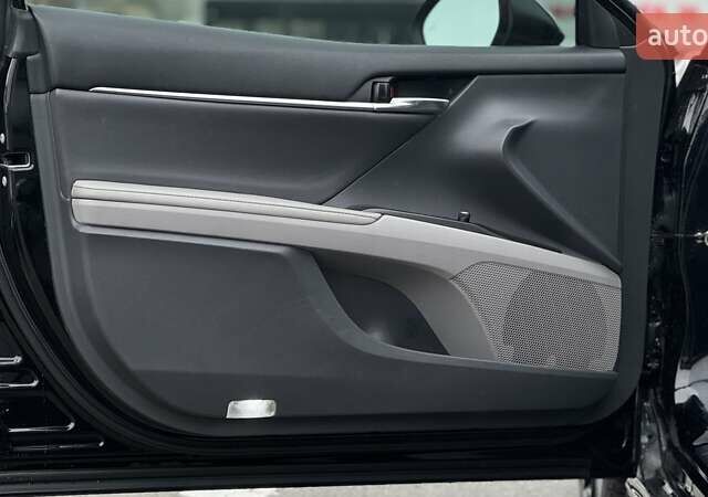 Черный Тойота Камри, объемом двигателя 3.46 л и пробегом 60 тыс. км за 38000 $, фото 13 на Automoto.ua