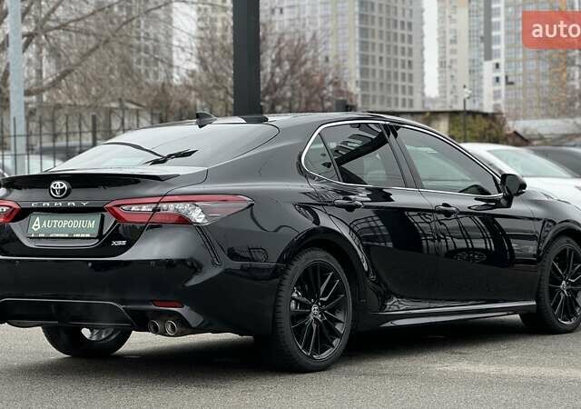 Черный Тойота Камри, объемом двигателя 3.46 л и пробегом 60 тыс. км за 38000 $, фото 7 на Automoto.ua