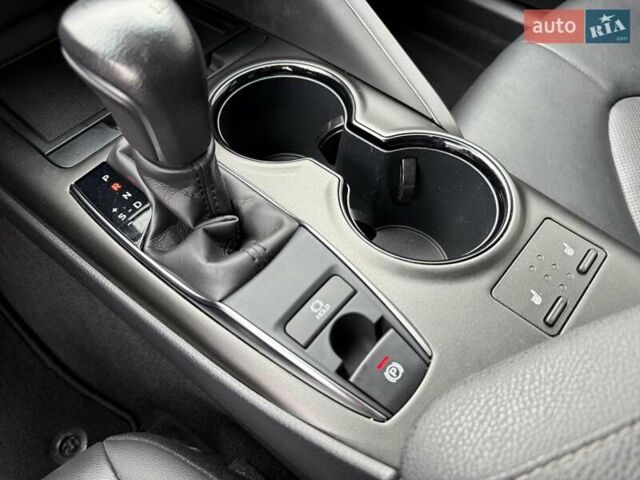 Черный Тойота Камри, объемом двигателя 2.49 л и пробегом 99 тыс. км за 27500 $, фото 28 на Automoto.ua