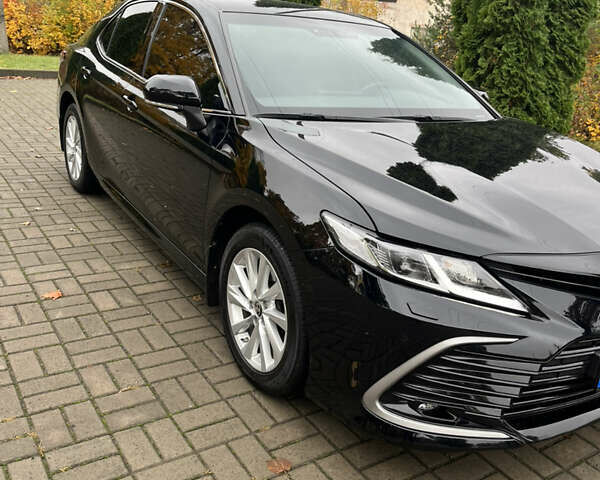 Чорний Тойота Камрі, об'ємом двигуна 2.49 л та пробігом 35 тис. км за 29000 $, фото 2 на Automoto.ua