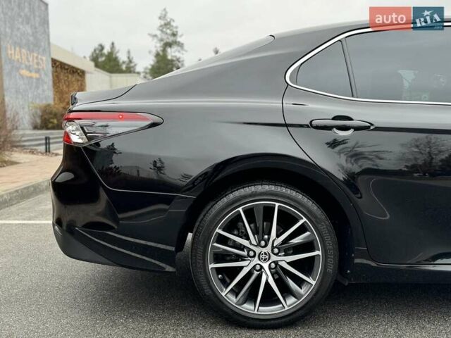 Черный Тойота Камри, объемом двигателя 2.49 л и пробегом 74 тыс. км за 33800 $, фото 10 на Automoto.ua