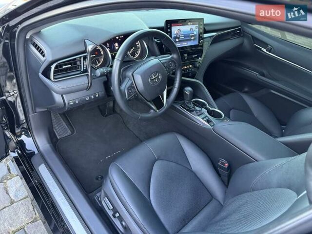 Тойота Камри 2022 в Киеве на Automoto.ua Черный Тойота Камри, объемом двигателя 2.49 л и пробегом 23 тыс. км за 37000 $, фото 21 на Automoto.ua