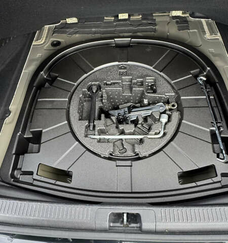 Чорний Тойота Камрі, об'ємом двигуна 2.49 л та пробігом 44 тис. км за 40000 $, фото 12 на Automoto.ua