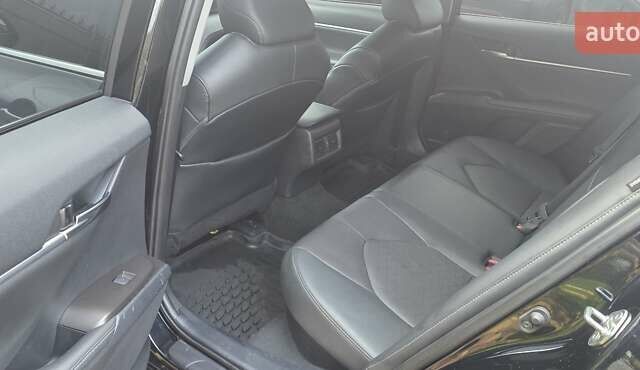 Чорний Тойота Камрі, об'ємом двигуна 2.49 л та пробігом 69 тис. км за 28700 $, фото 2 на Automoto.ua