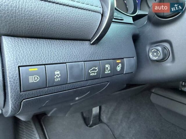 Тойота Камри 2022 в Киеве на Automoto.ua Черный Тойота Камри, объемом двигателя 2.49 л и пробегом 23 тыс. км за 37000 $, фото 31 на Automoto.ua