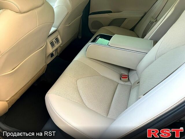 Черный Тойота Камри, объемом двигателя 2.5 л и пробегом 58 тыс. км за 33900 $, фото 7 на Automoto.ua