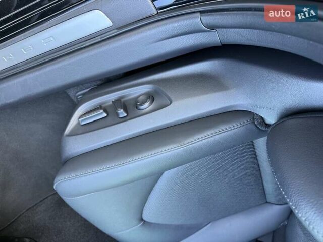 Тойота Камри 2022 в Киеве на Automoto.ua Черный Тойота Камри, объемом двигателя 2.49 л и пробегом 23 тыс. км за 37000 $, фото 27 на Automoto.ua