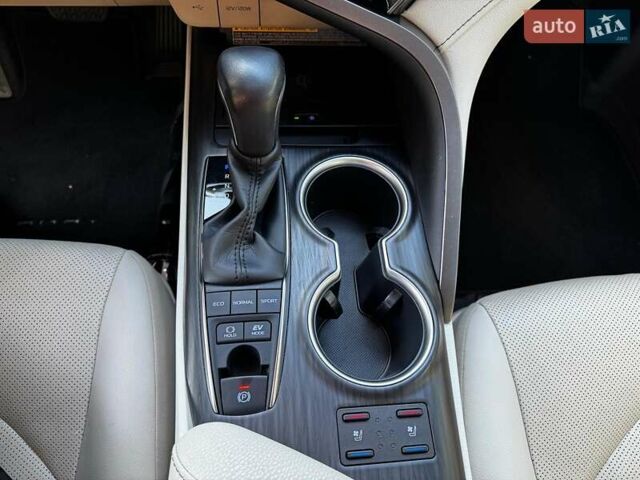 Черный Тойота Камри, объемом двигателя 2.5 л и пробегом 75 тыс. км за 35690 $, фото 22 на Automoto.ua