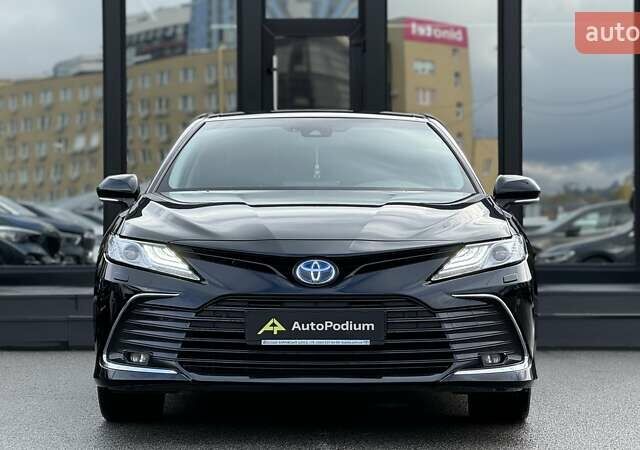 Черный Тойота Камри, объемом двигателя 2.49 л и пробегом 74 тыс. км за 33500 $, фото 1 на Automoto.ua