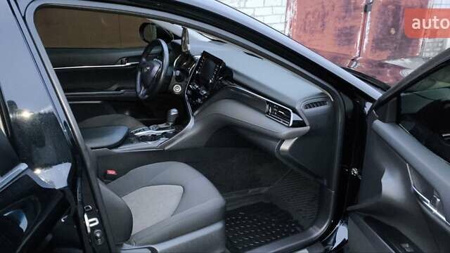 Тойота Камри 2022 в Киеве на Automoto.ua Черный Тойота Камри, объемом двигателя 2.49 л и пробегом 37 тыс. км за 28300 $, фото 11 на Automoto.ua