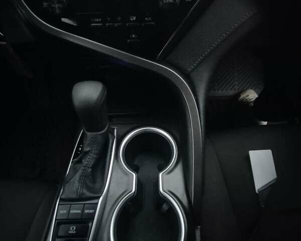 Чорний Тойота Камрі, об'ємом двигуна 2.49 л та пробігом 15 тис. км за 24000 $, фото 9 на Automoto.ua