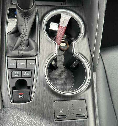 Чорний Тойота Камрі, об'ємом двигуна 2.49 л та пробігом 44 тис. км за 40000 $, фото 38 на Automoto.ua