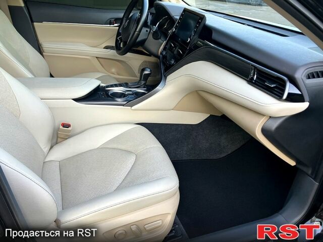 Черный Тойота Камри, объемом двигателя 2.5 л и пробегом 58 тыс. км за 32999 $, фото 8 на Automoto.ua