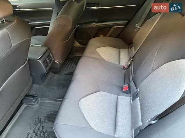 Чорний Тойота Камрі, об'ємом двигуна 2.49 л та пробігом 41 тис. км за 28000 $, фото 6 на Automoto.ua