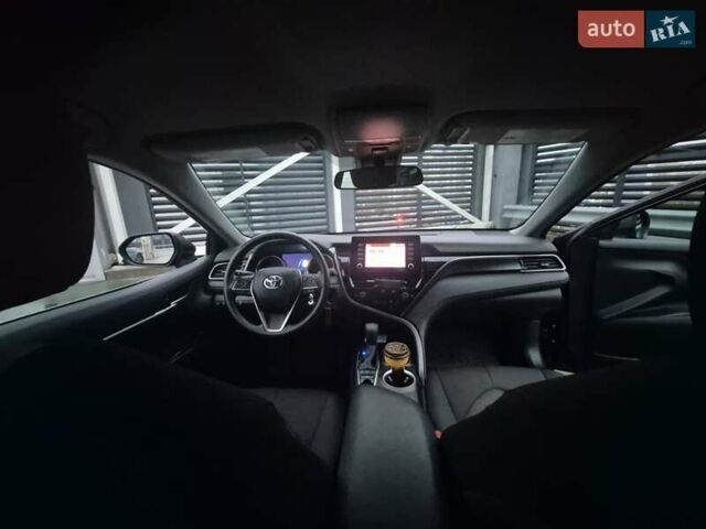 Чорний Тойота Камрі, об'ємом двигуна 2.49 л та пробігом 15 тис. км за 24000 $, фото 15 на Automoto.ua