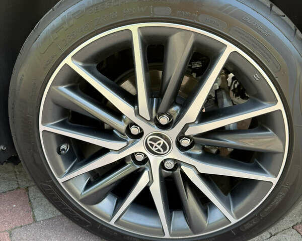 Черный Тойота Камри, объемом двигателя 2.49 л и пробегом 169 тыс. км за 31000 $, фото 12 на Automoto.ua