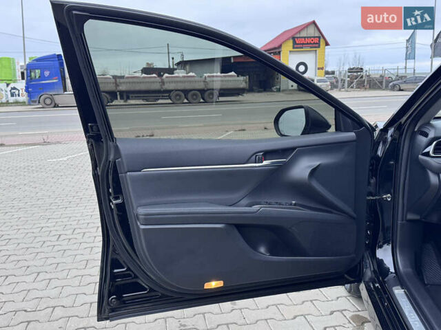 Черный Тойота Камри, объемом двигателя 2.5 л и пробегом 49 тыс. км за 36999 $, фото 26 на Automoto.ua